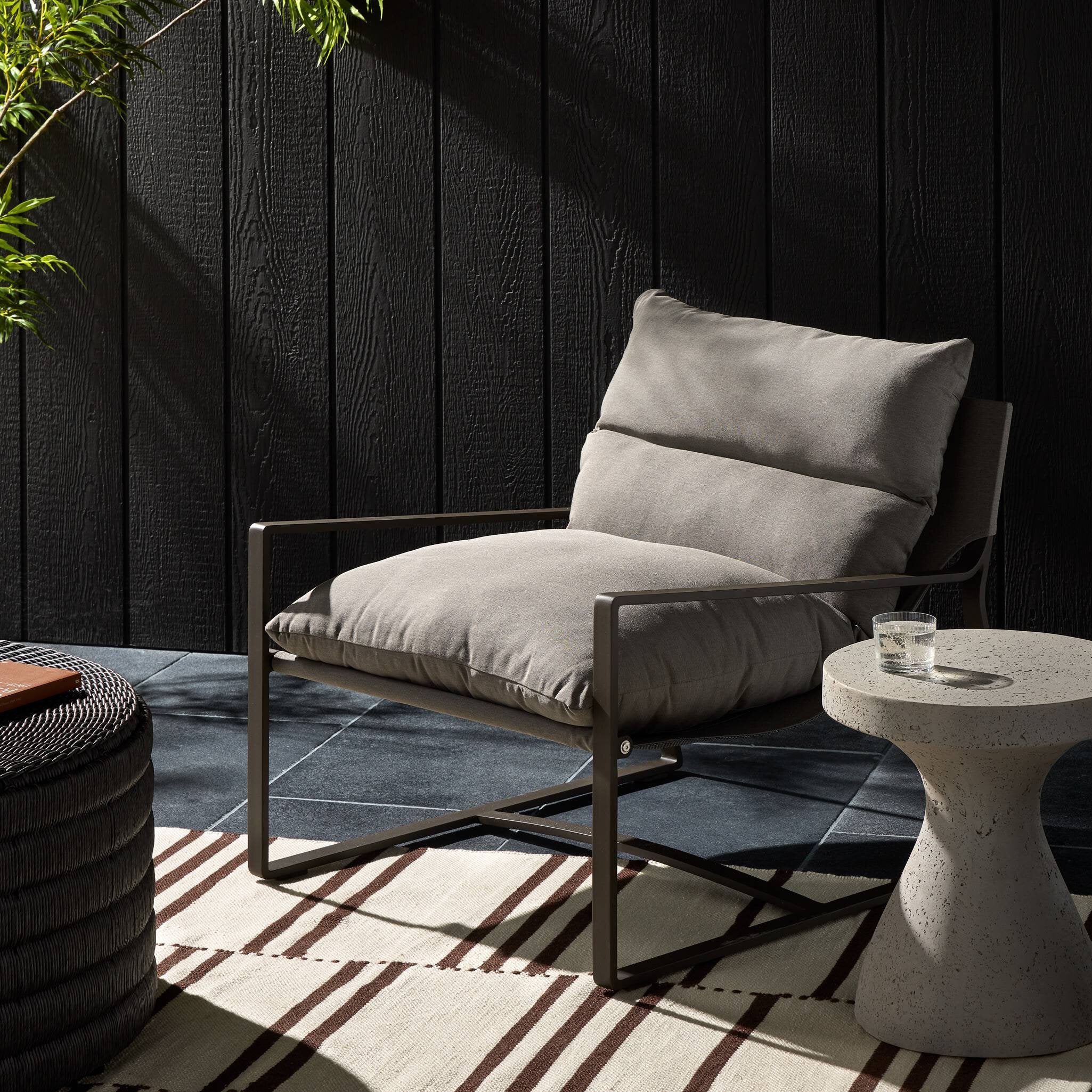 Avon Outdoor Sling Chair