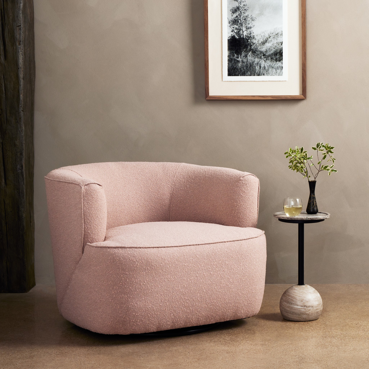 Mila Swivel Chair