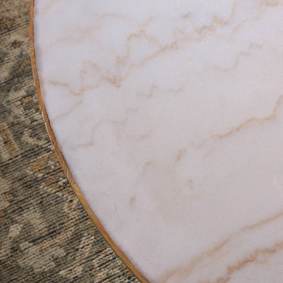 #color_honed-white-marble