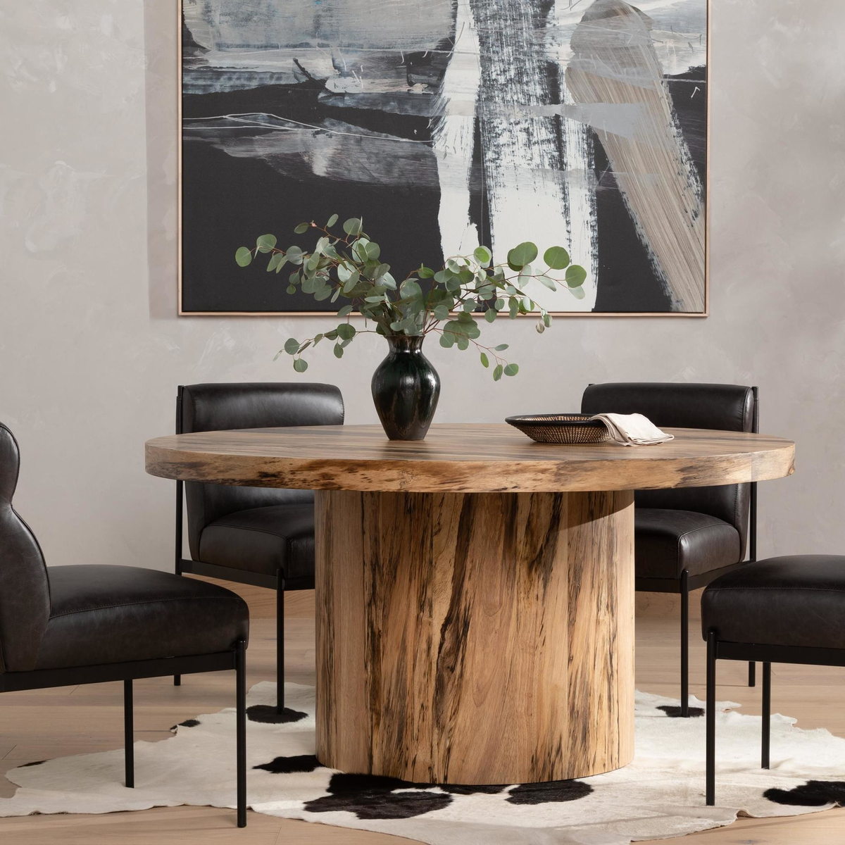 Hudson Round Dining Table