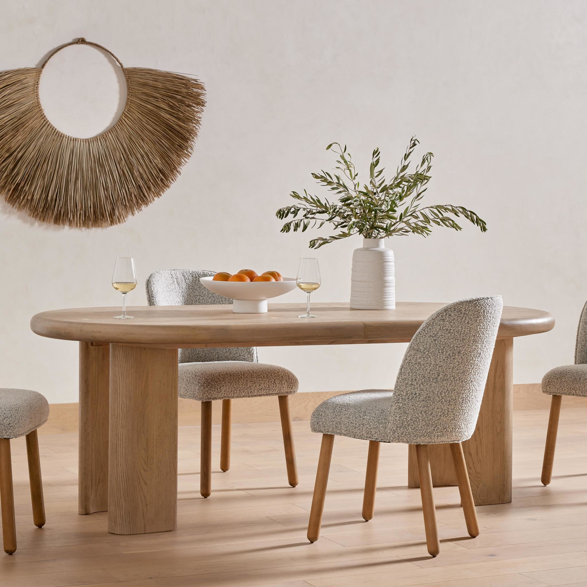 Jaylen Extension Dining Table