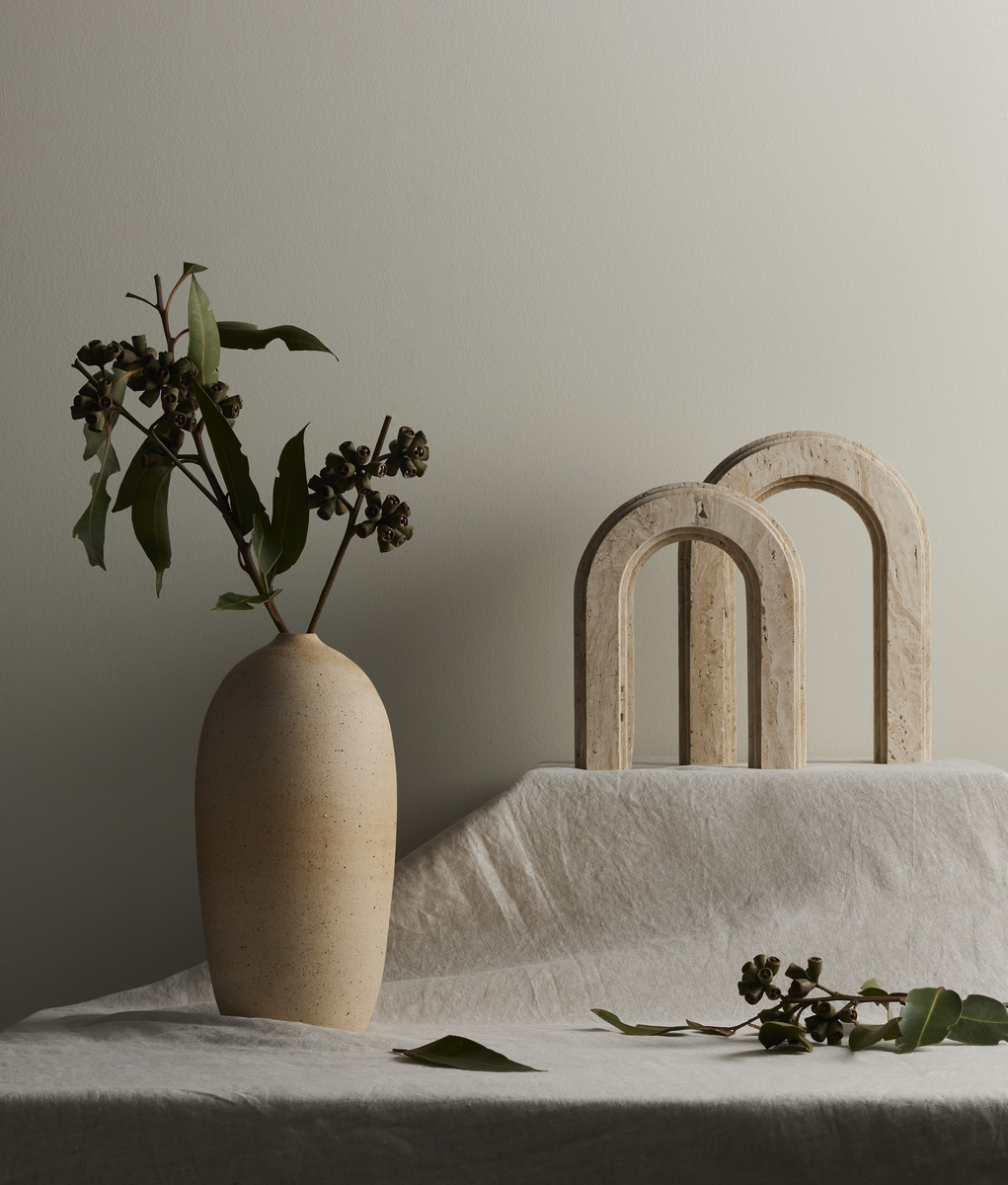 #color_white-travertine