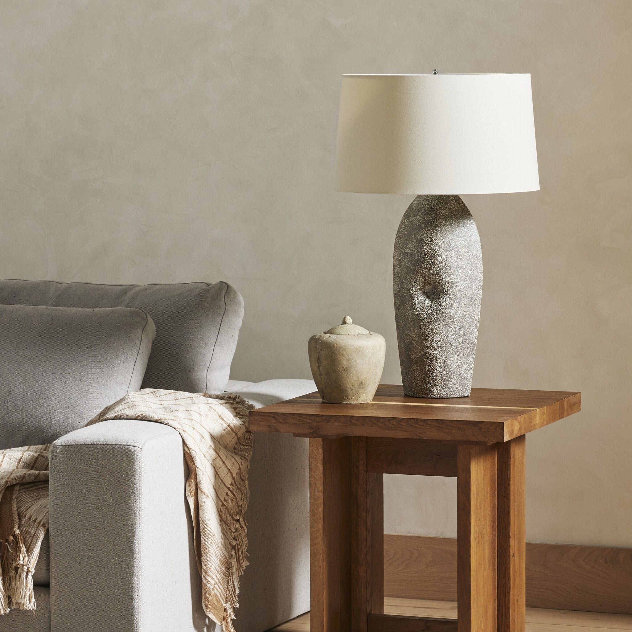 Kusa Table Lamp