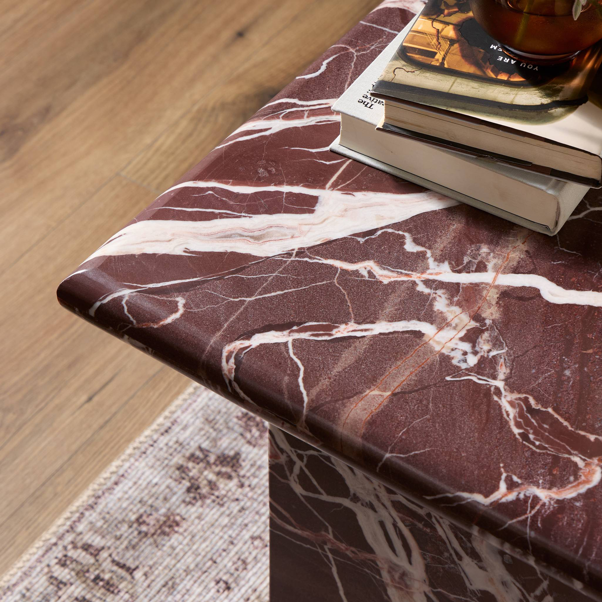 #color_merlot-marble