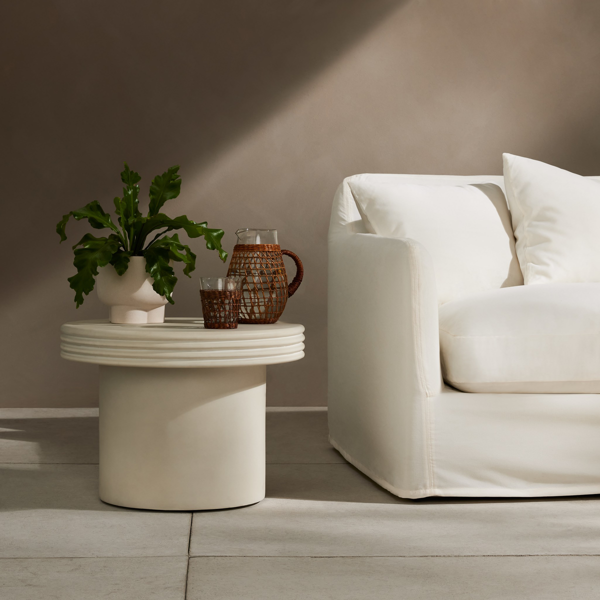 Grecia Outdoor End Table