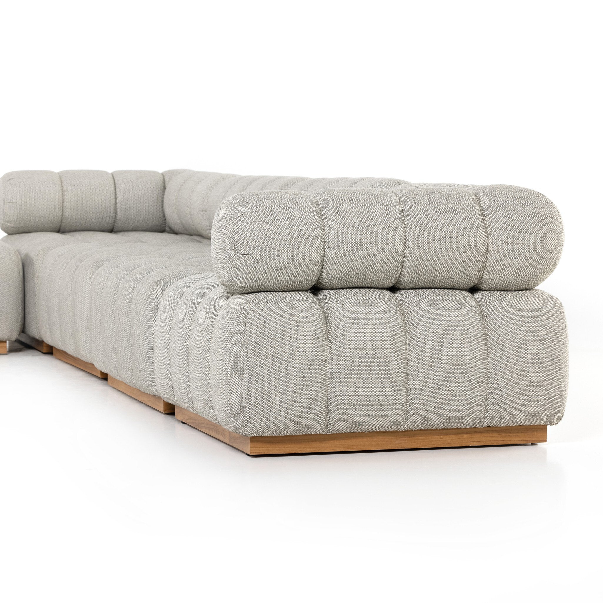 Roma Outdoor 4-Piece Sectional