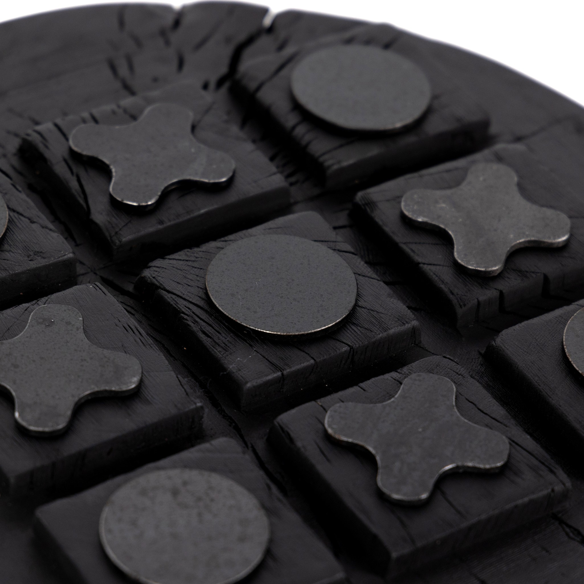 #color_carbonized-black