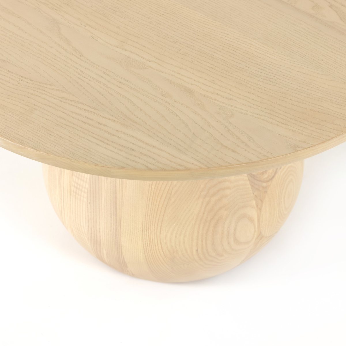 #color_light-natural-ash-veneer