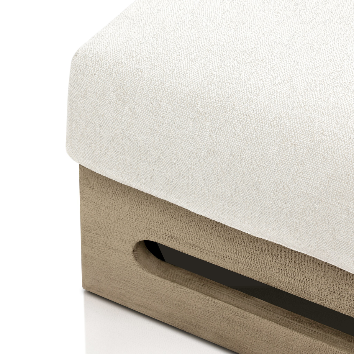 V Outdoor Chaise Lounge