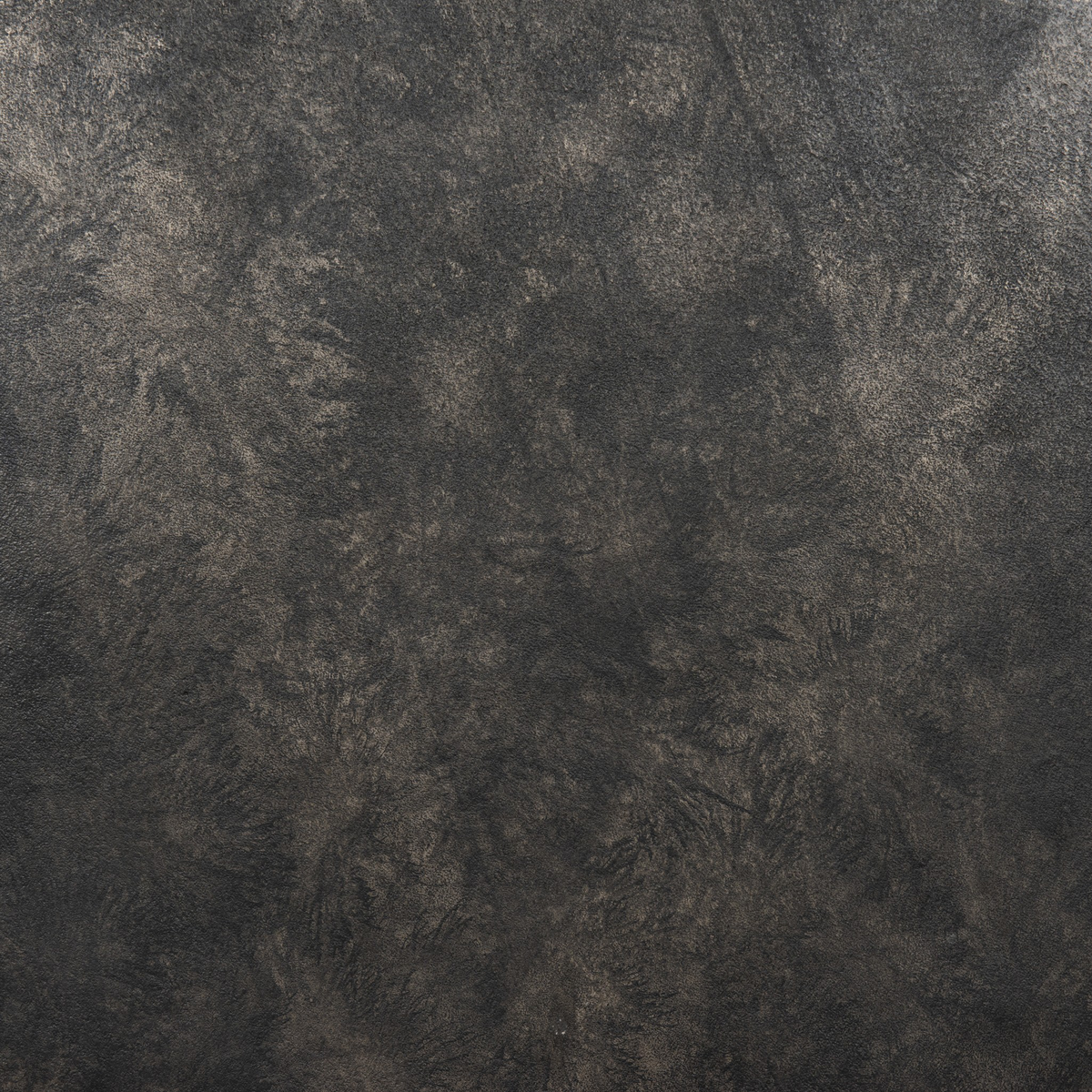 #color_raw-black