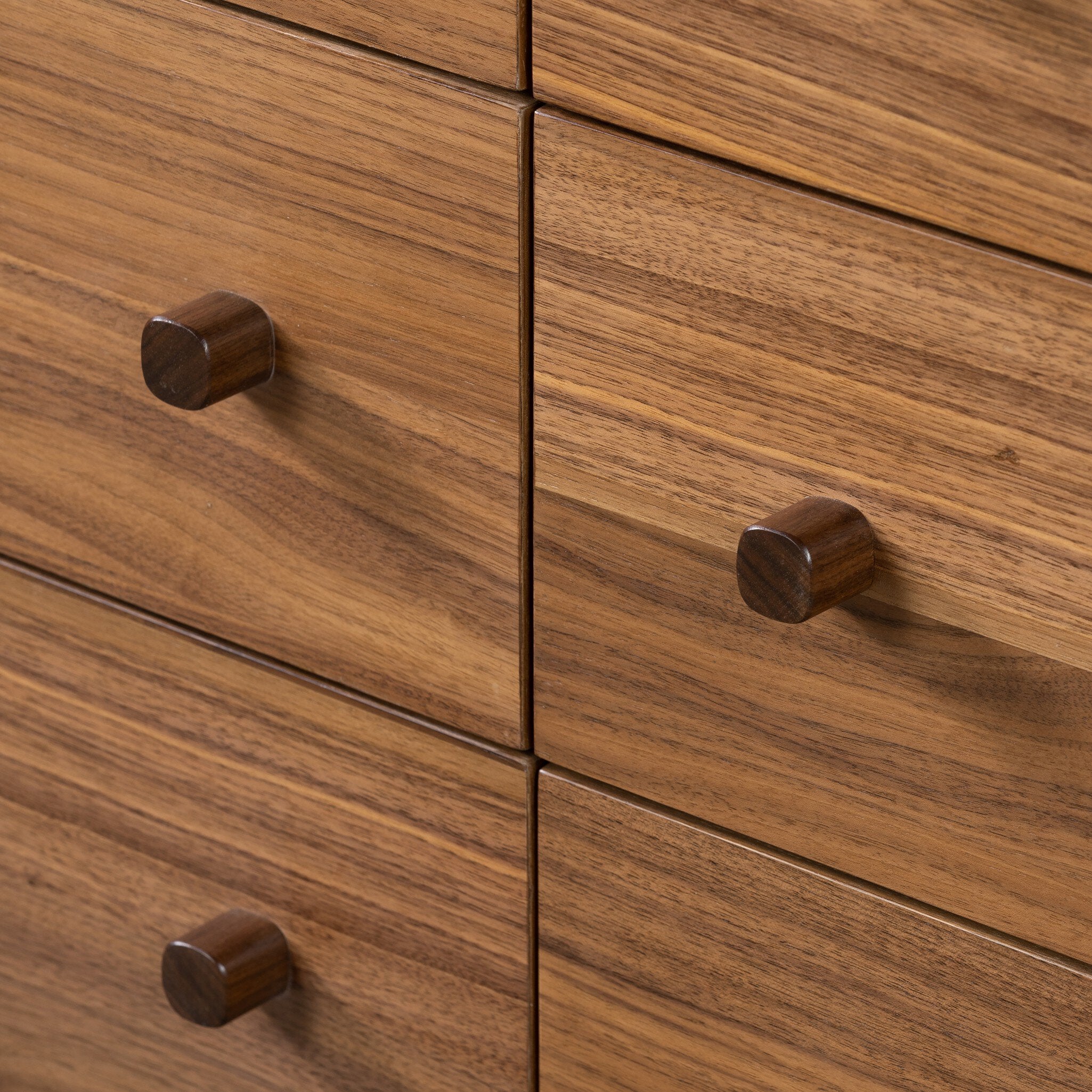 Arturo 6 Drawer Dresser
