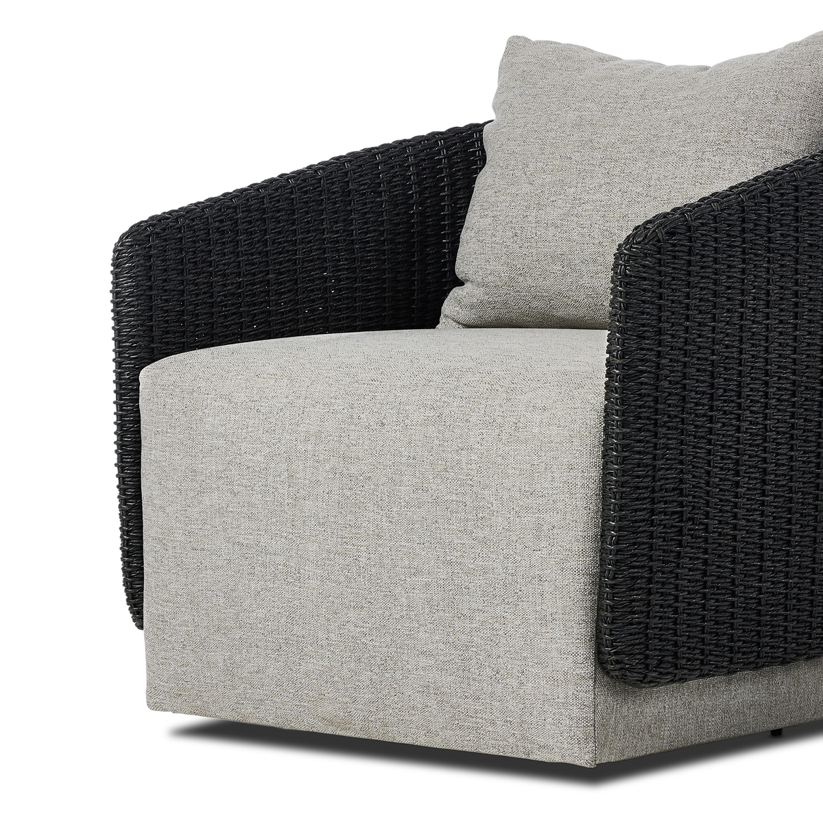 Maven Outdoor Swivel Chair