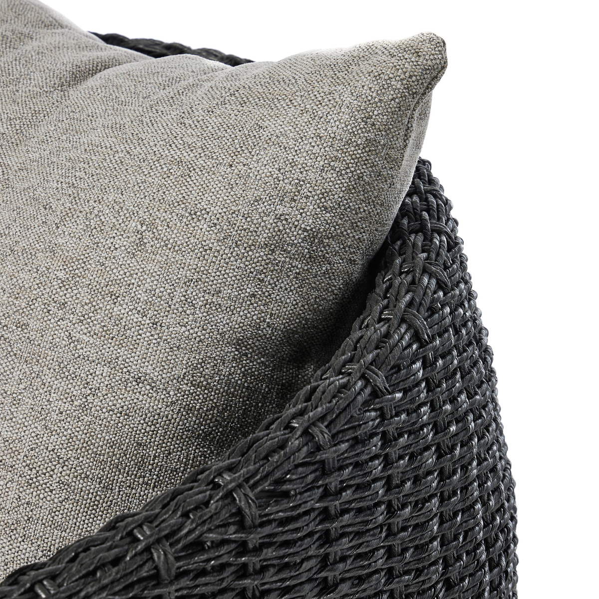 Maven Outdoor Swivel Chair