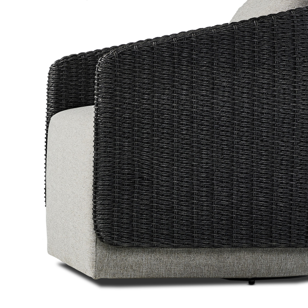 Maven Outdoor Swivel Chair