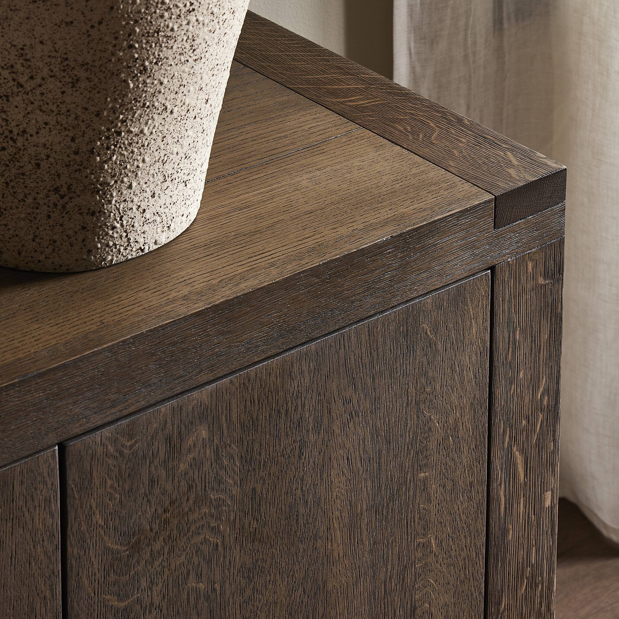 Warby Media Console