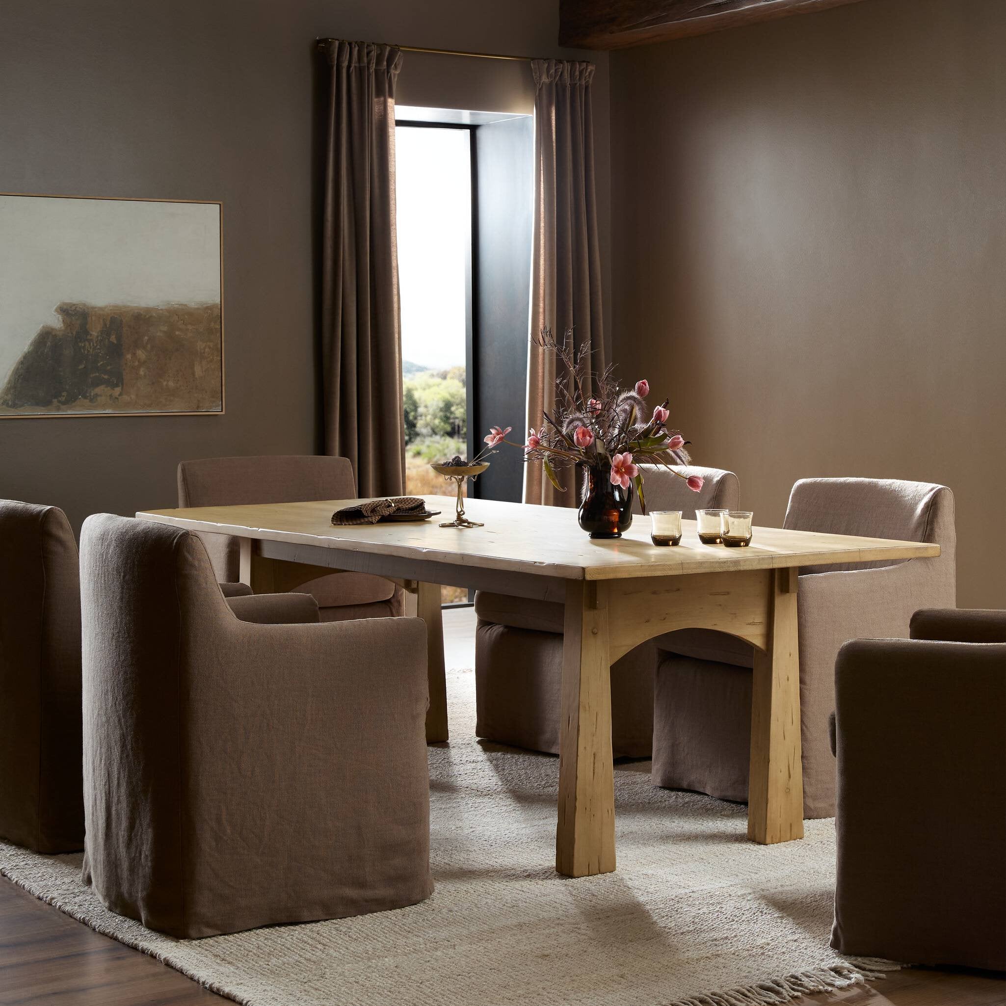 Clanton Dining Table