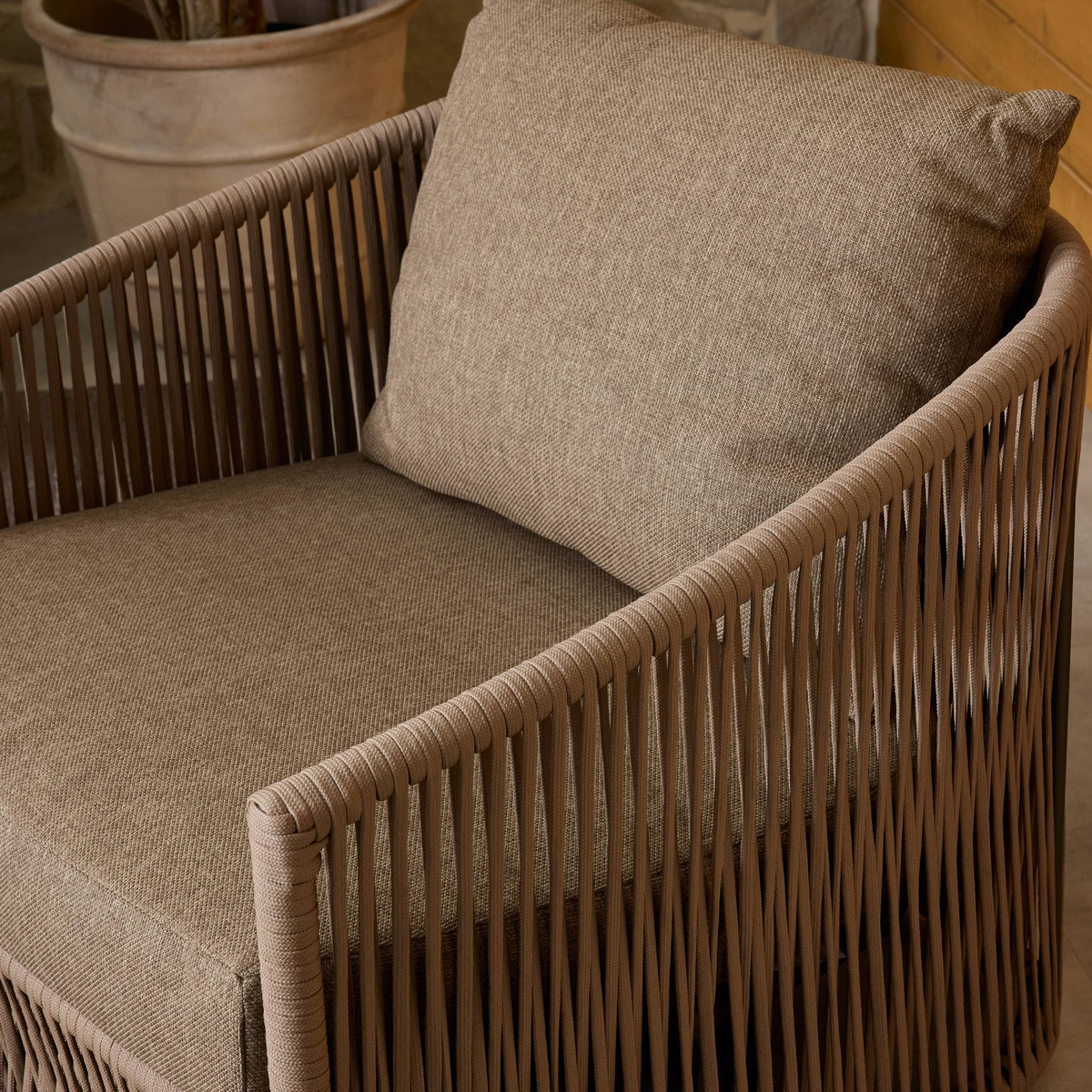 Porto Outdoor Swivel Chair