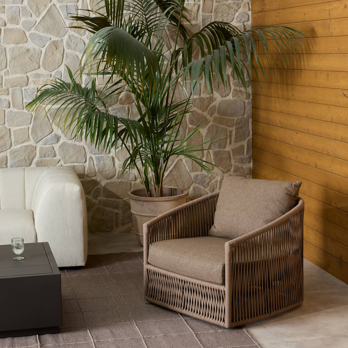 Porto Outdoor Swivel Chair