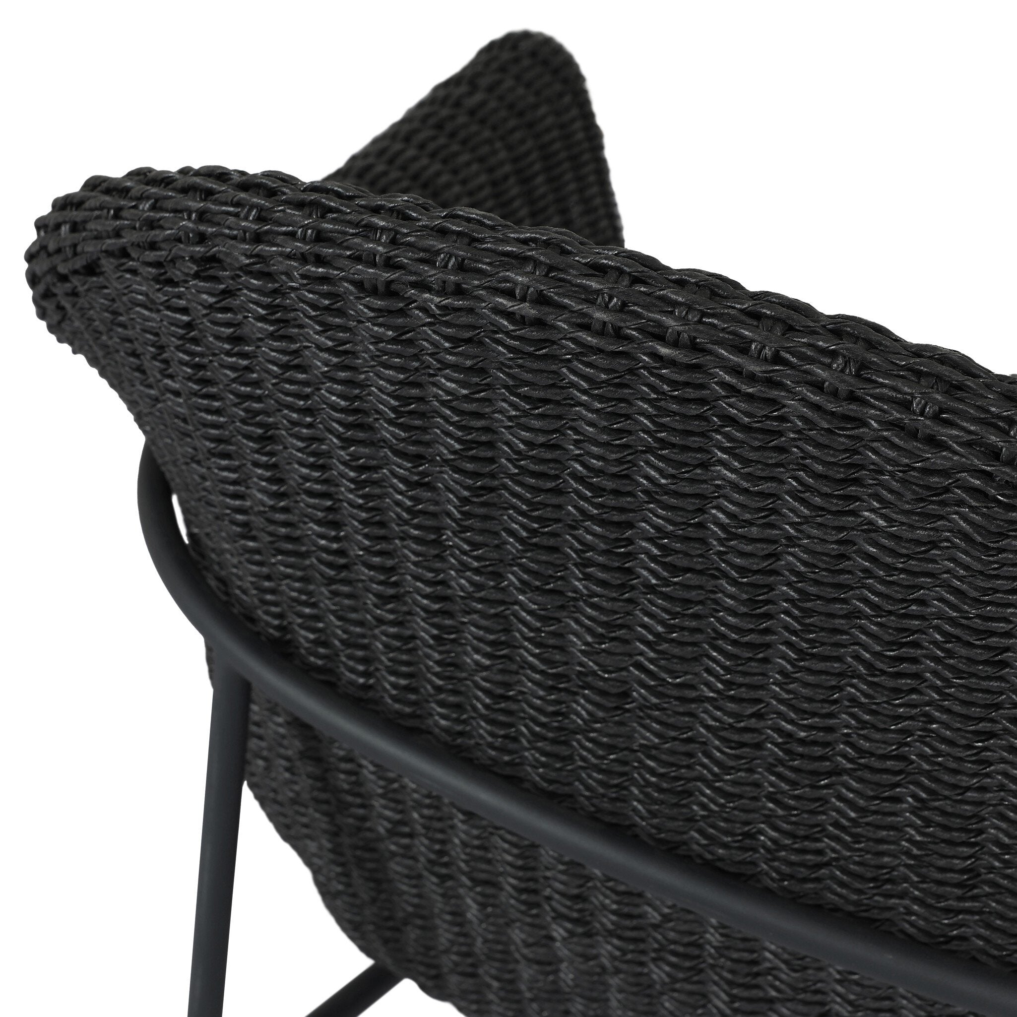 Suerte Outdoor Chair