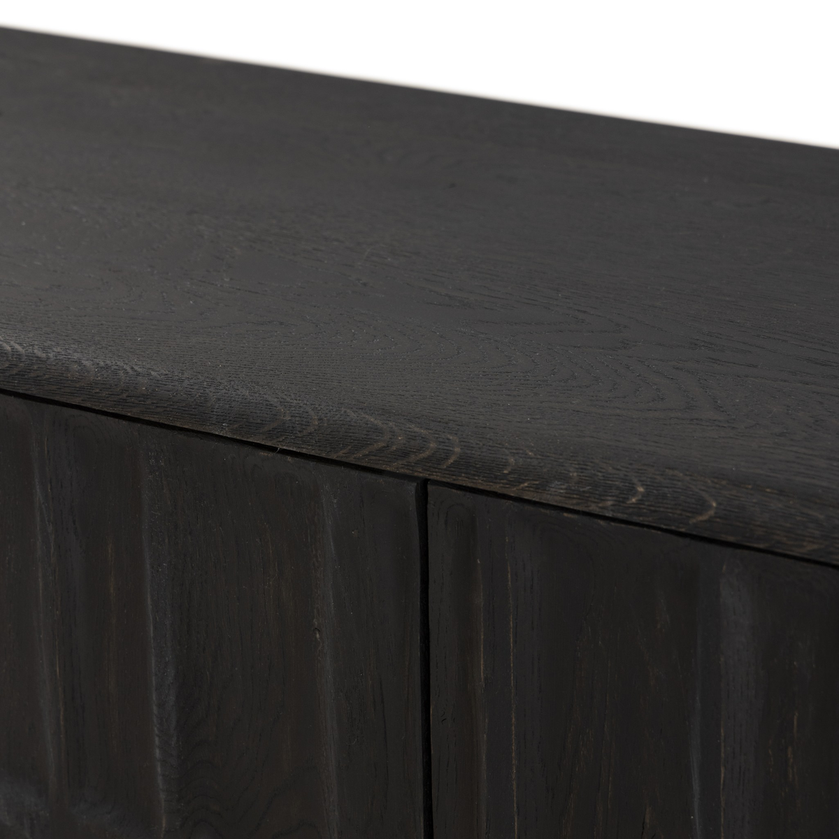Ezri Sideboard