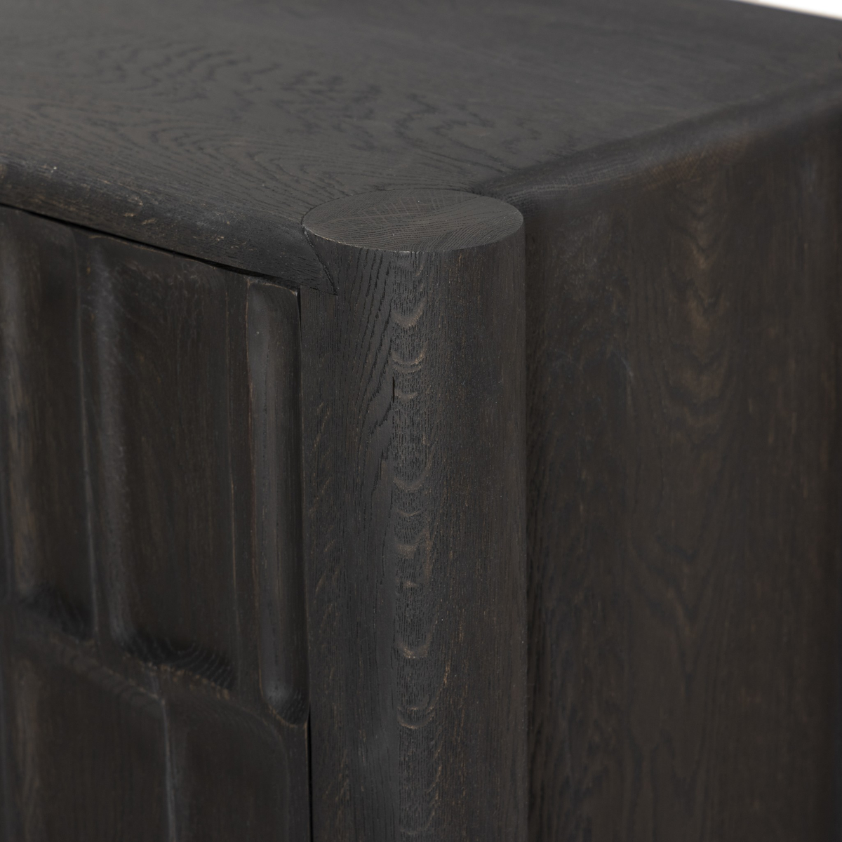 Ezri Sideboard