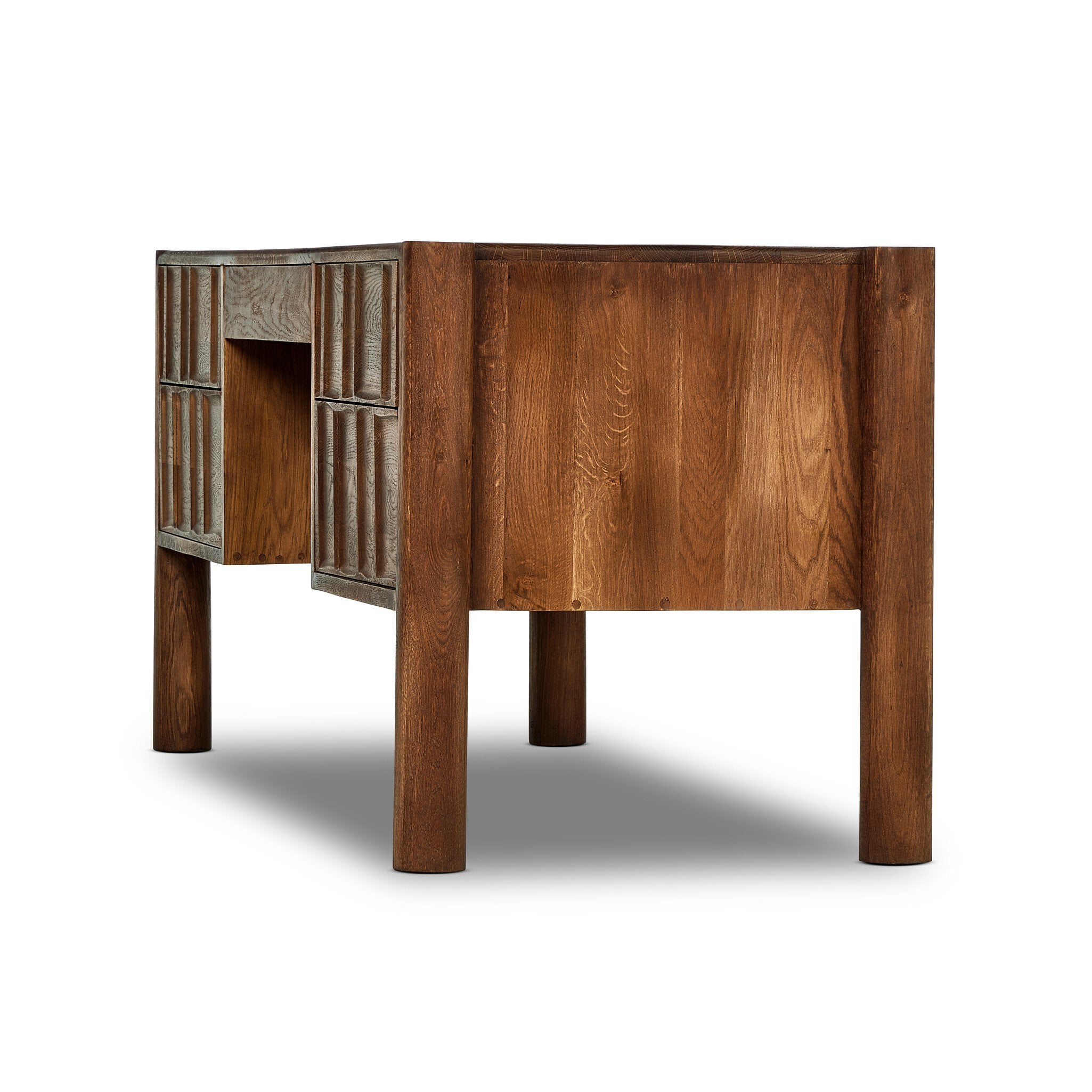 Ezri Desk