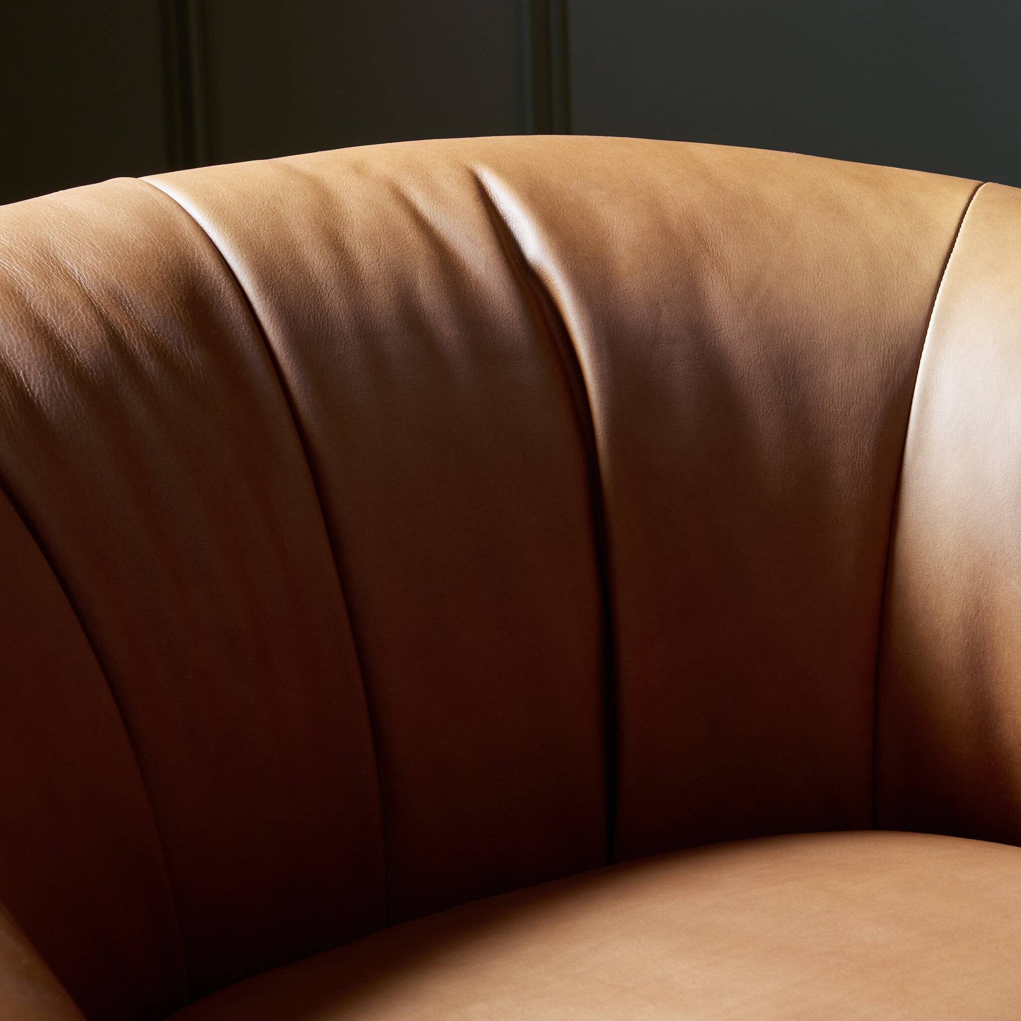 Saldana Swivel Chair
