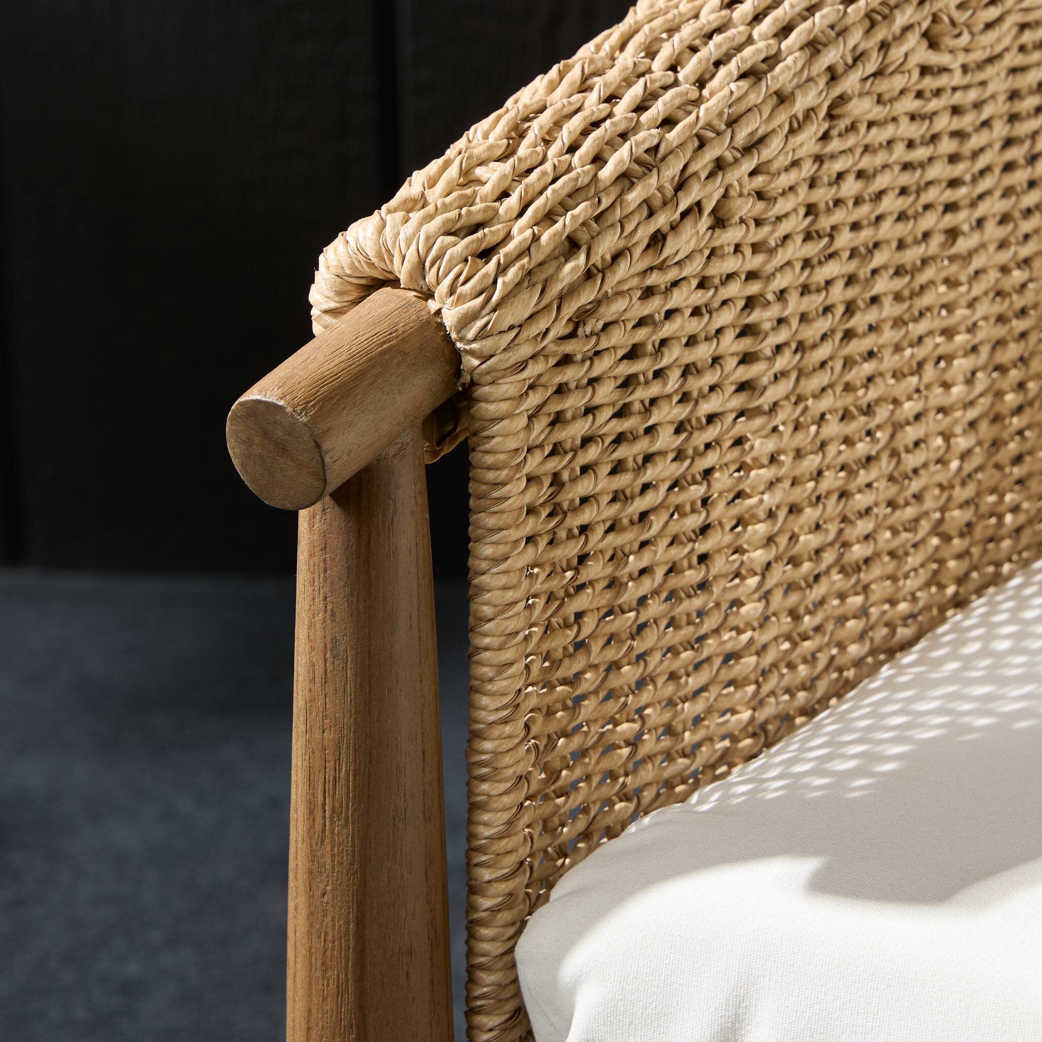 Cambrie Outdoor Chair