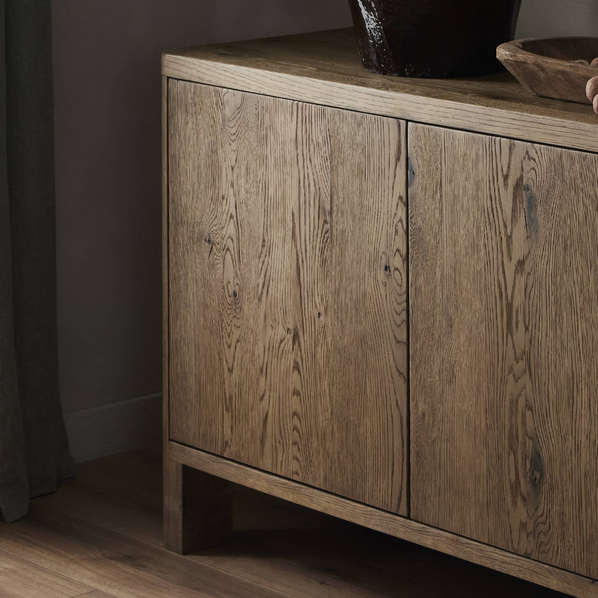 Noeline Sideboard