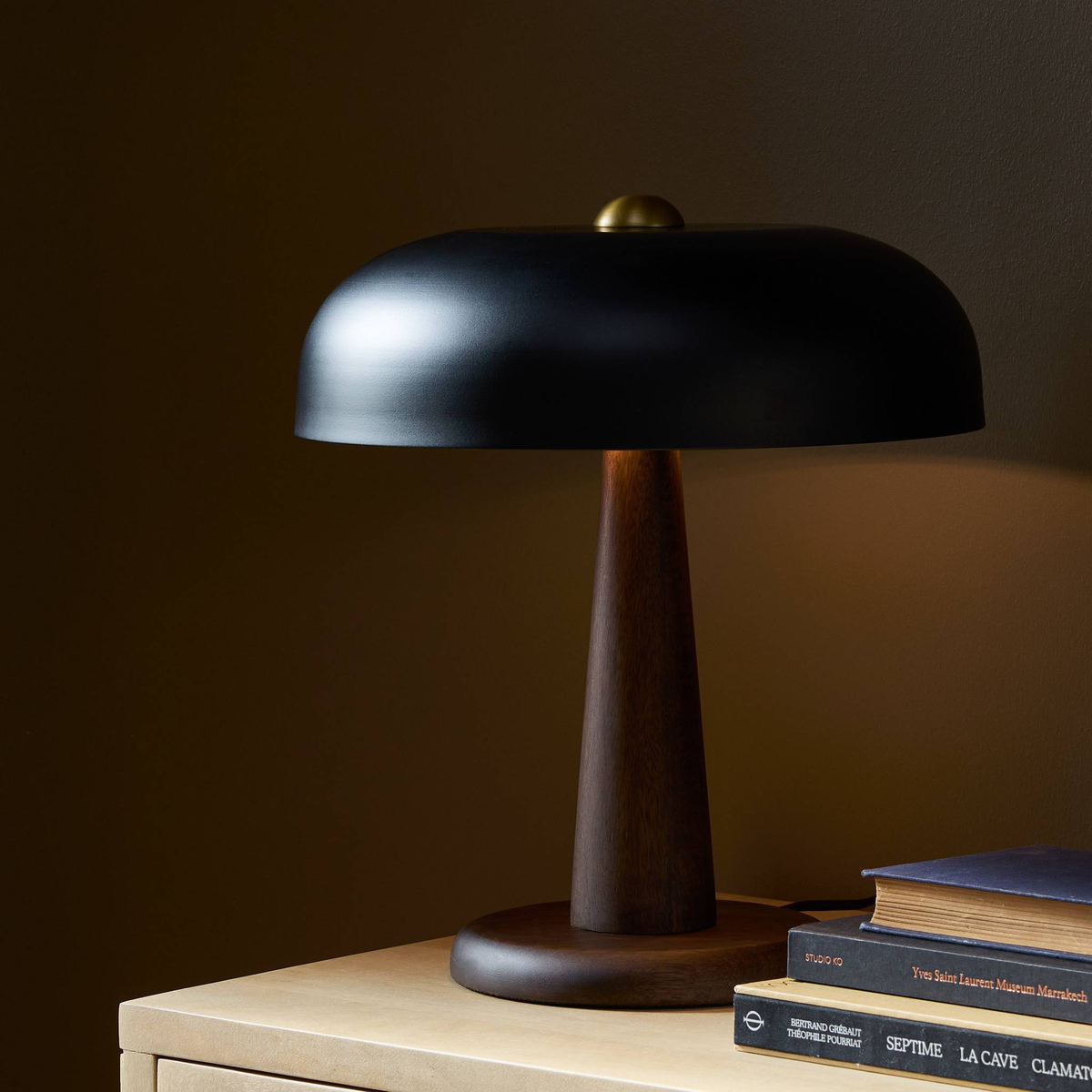 Tennon Table Lamp