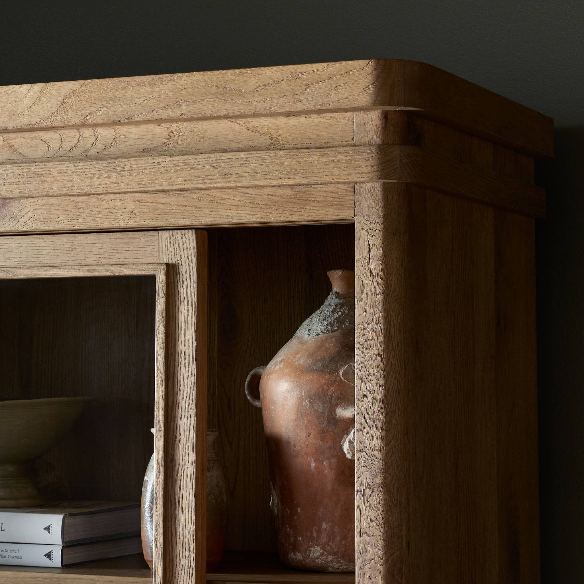Grand Cabinet