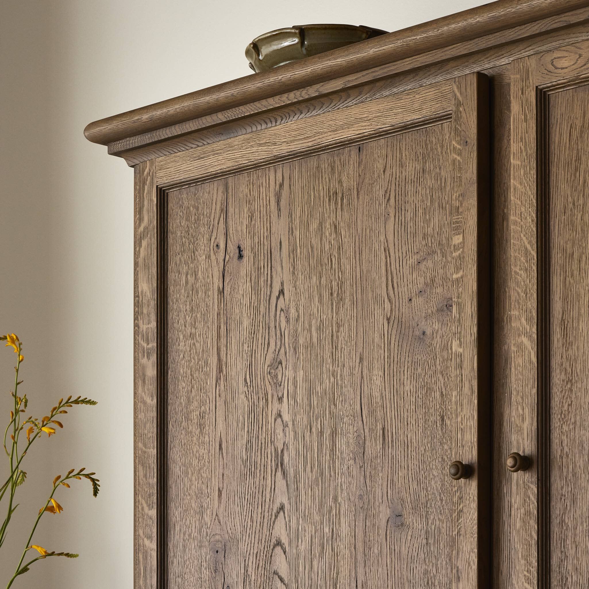 Whitman Cabinet