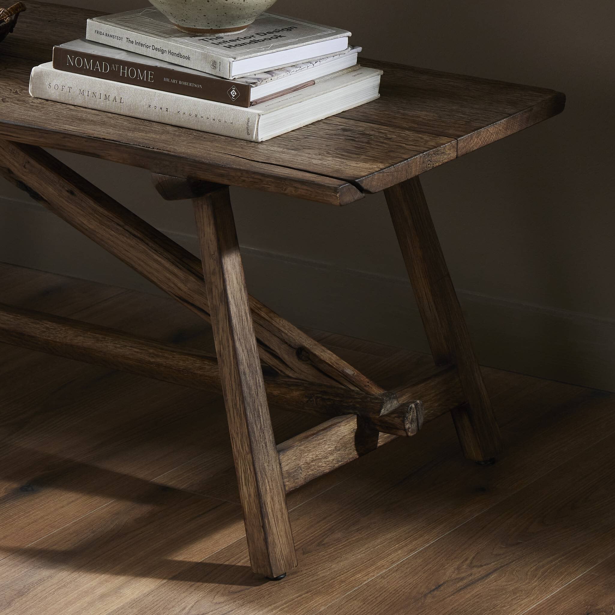 Elio Accent Bench