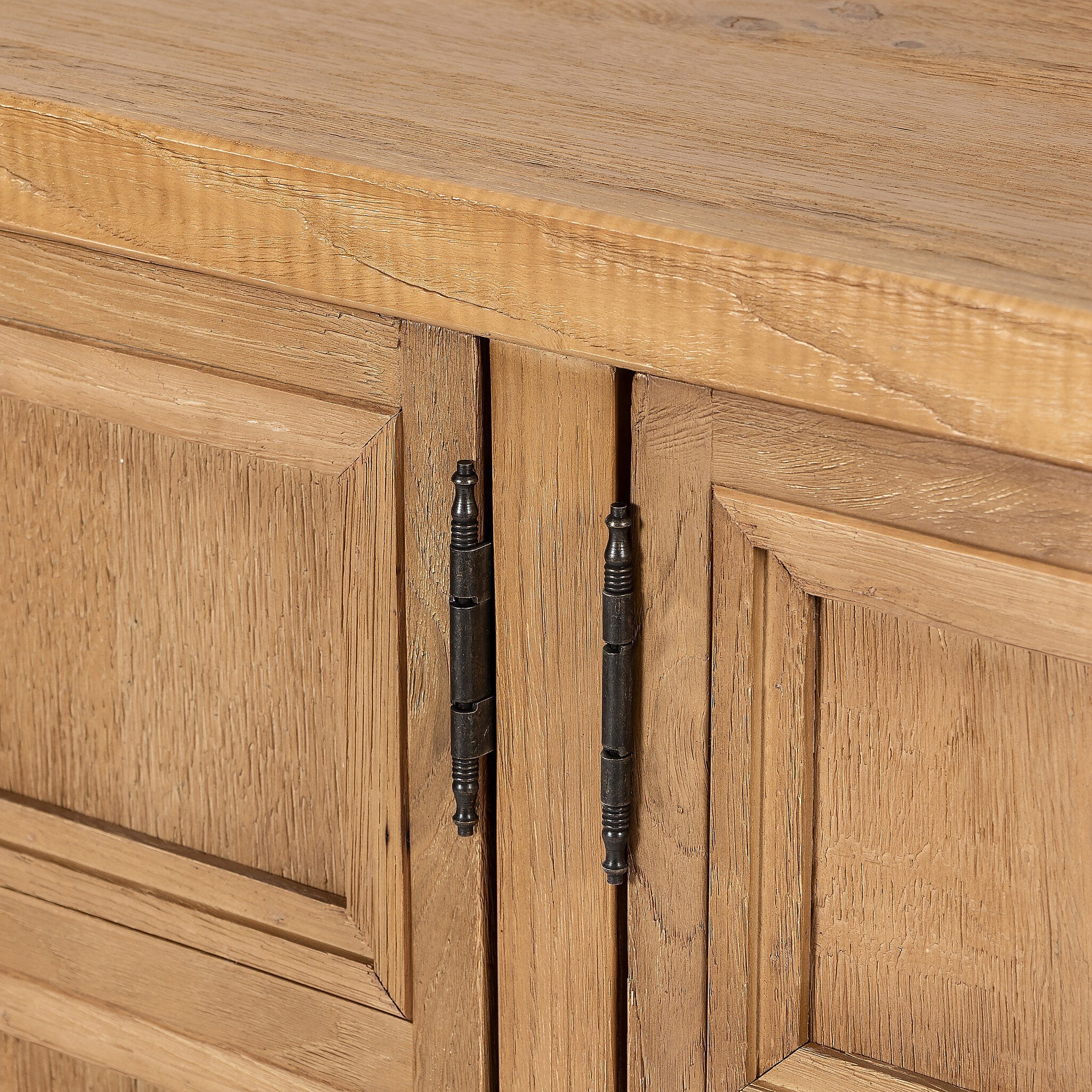 Tamara Media Console