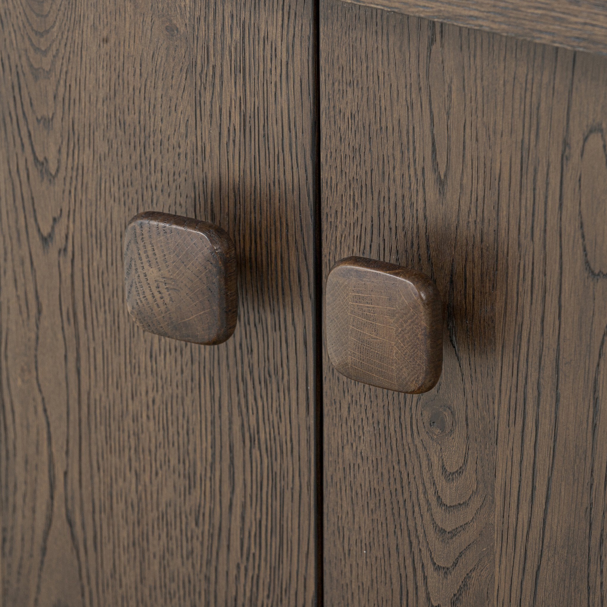 Valen Sideboard