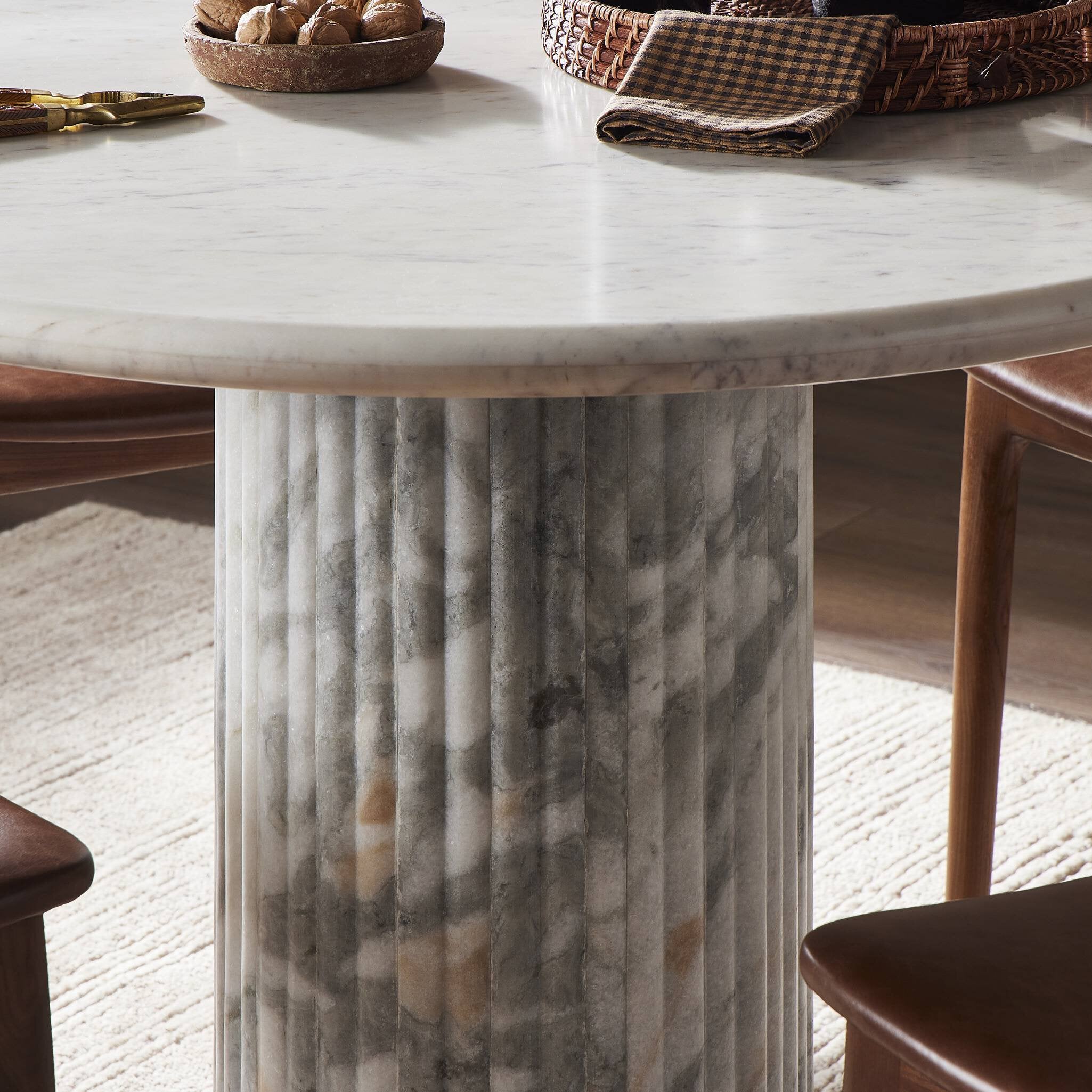 Oranda Round Dining Table 42"