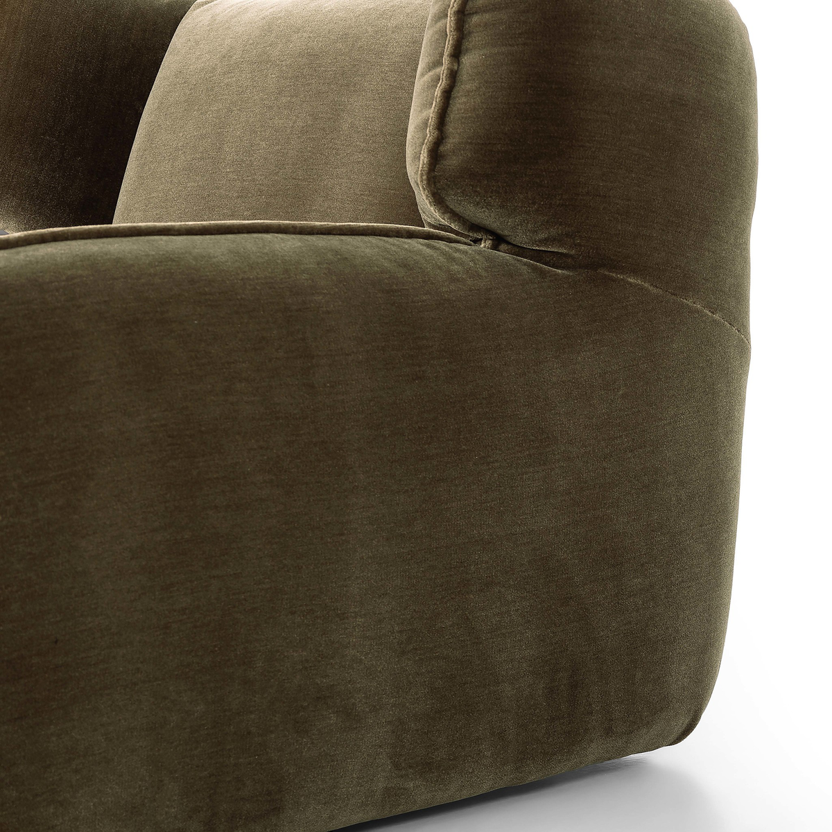 Garland Swivel Chair