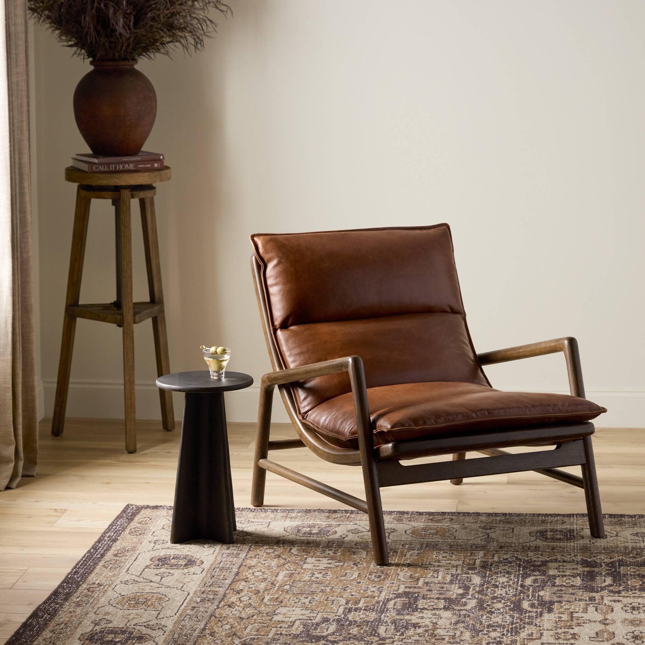 Kennie Chair