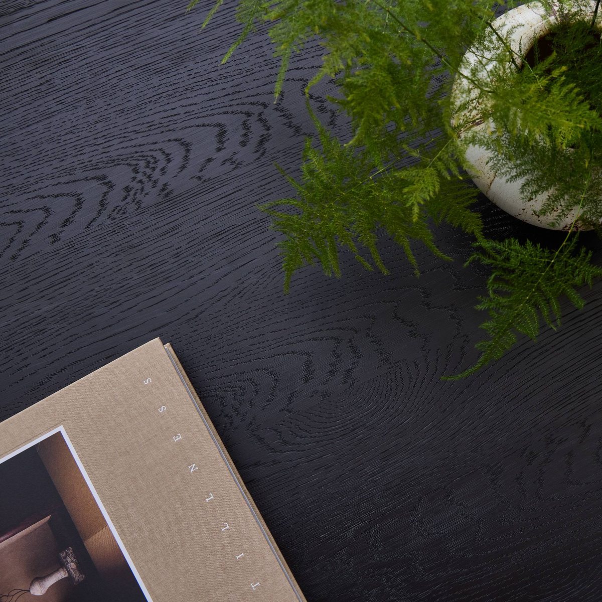 #color_worn-black-veneer