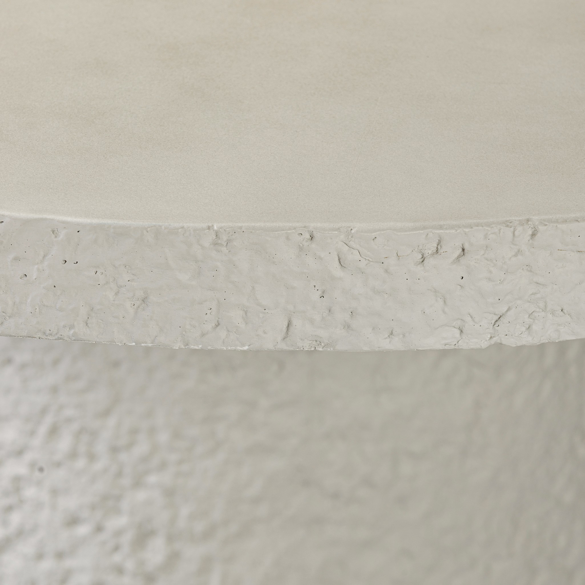 Otero Outdoor Round Dining Table