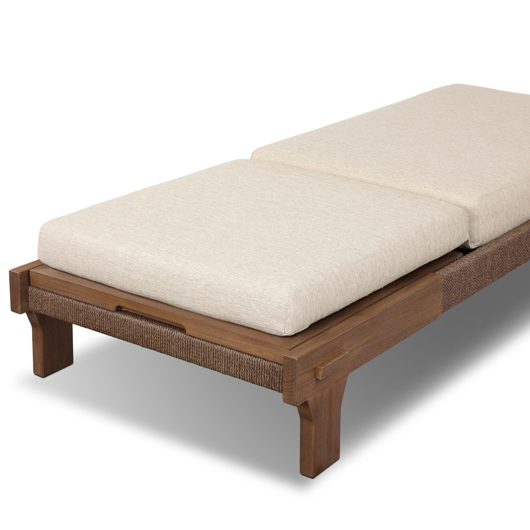 Moxie Outdoor Chaise