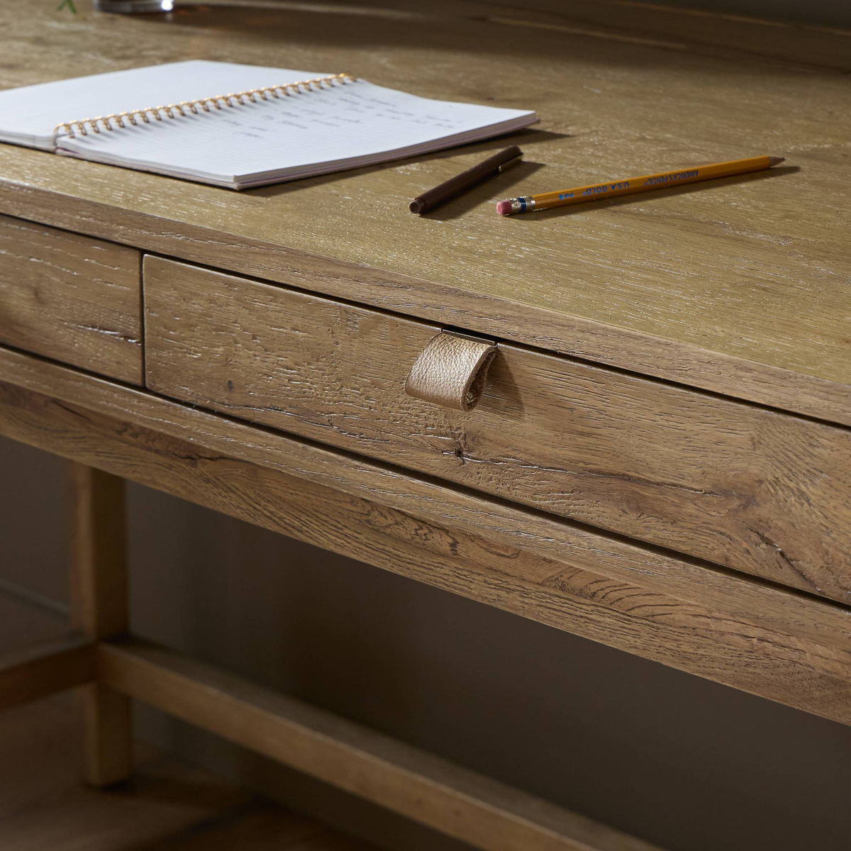 #color_worn-oak-veneer