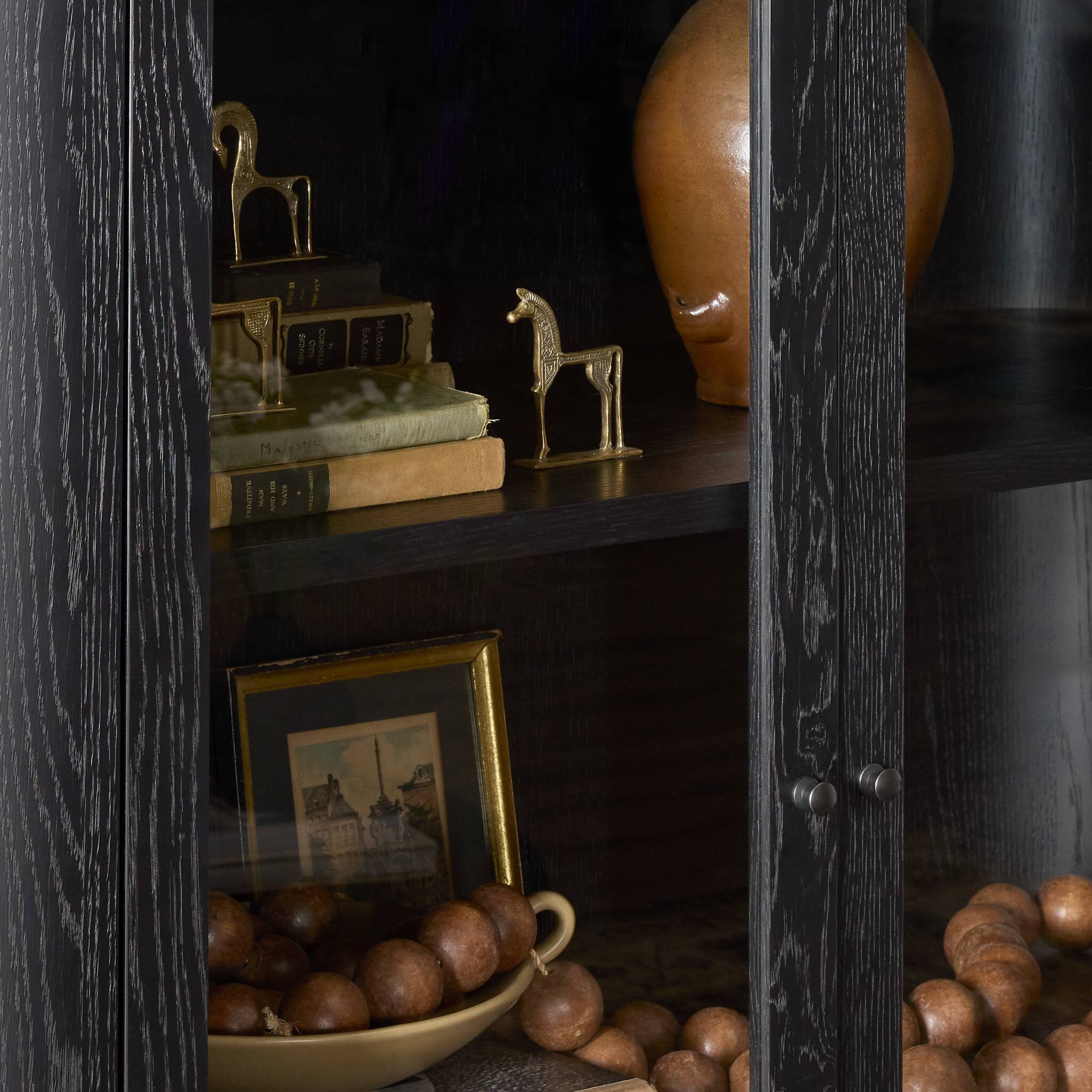 Pilar Cabinet