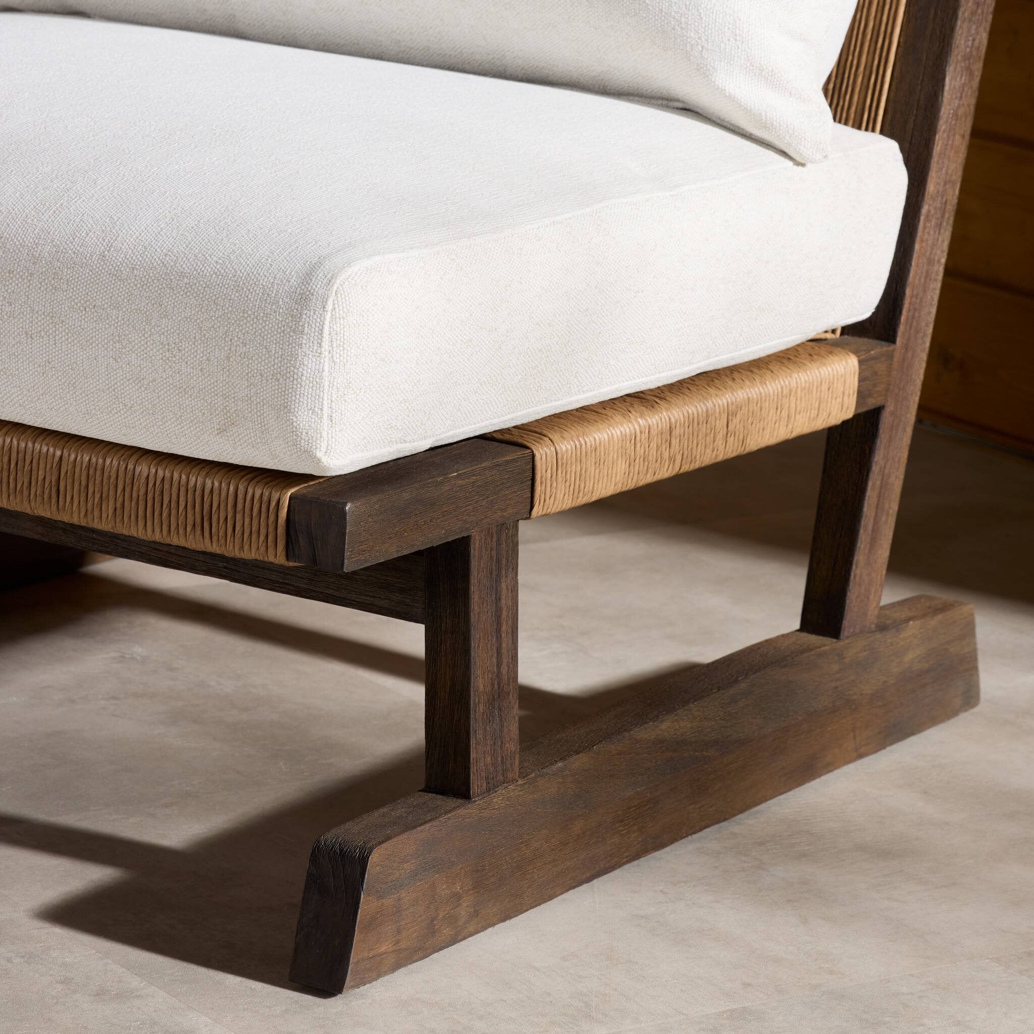 Akemi Outdoor Chair