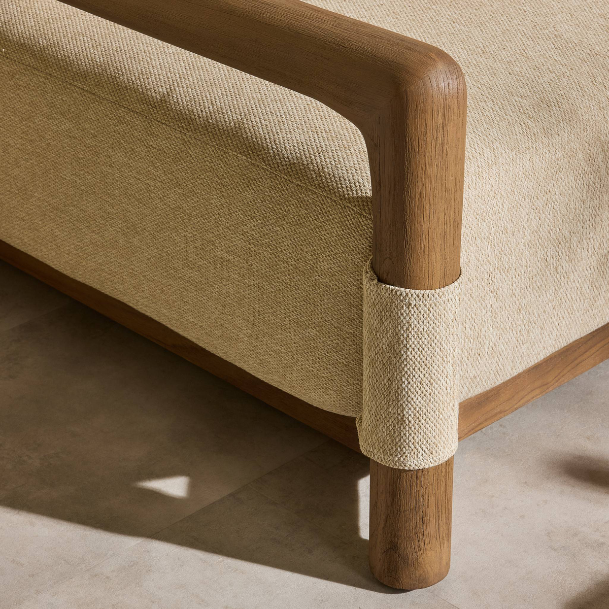 Fable Outdoor Sofa-91"