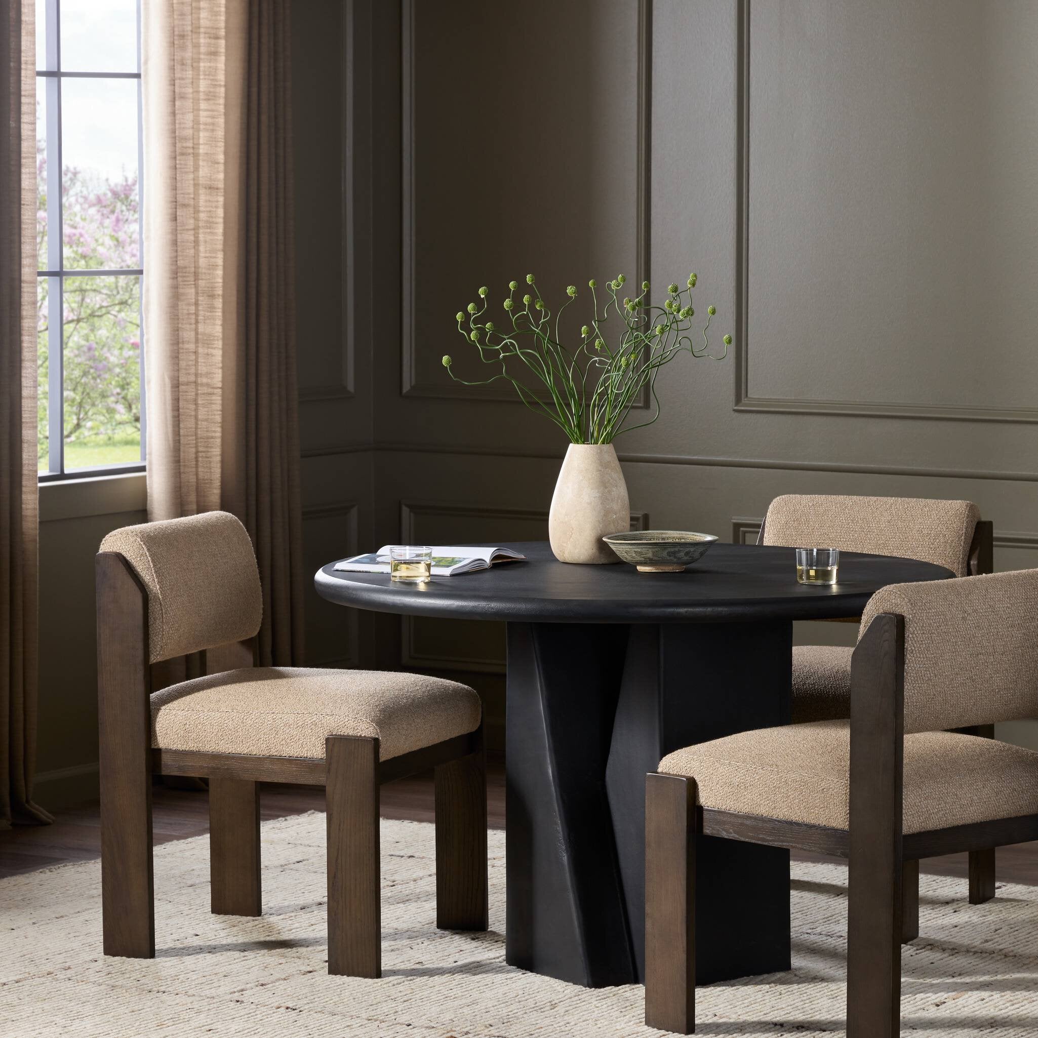 Aster Dining Table