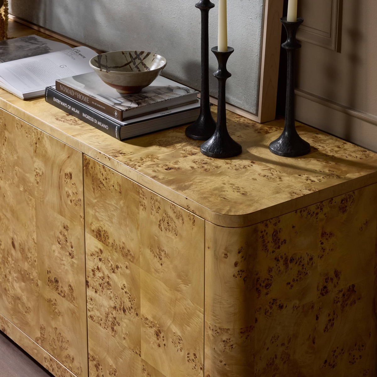 Mullins Media Console