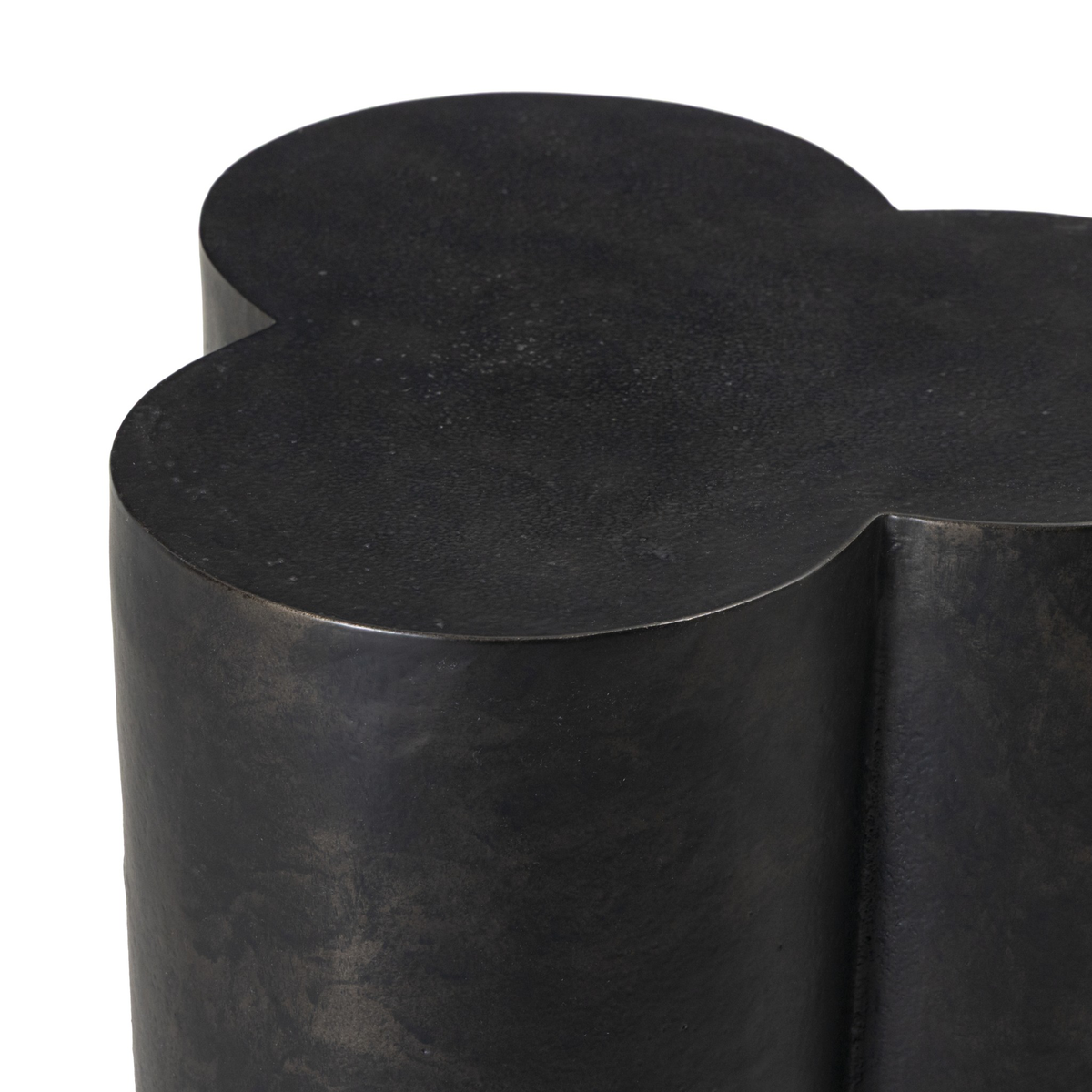 North Outdoor End Table