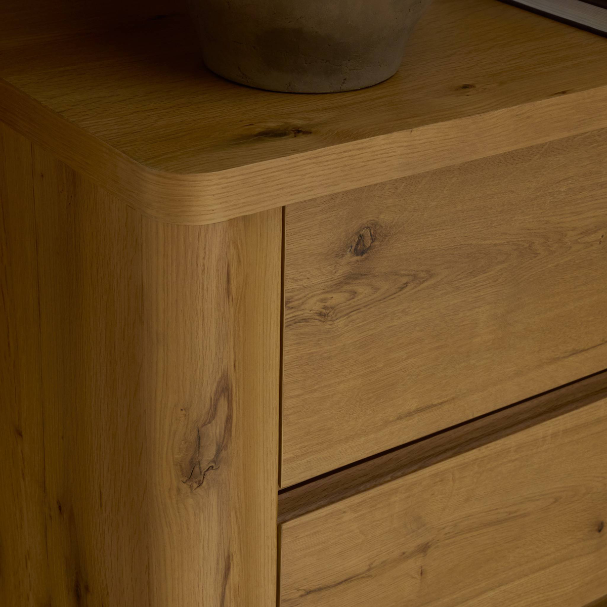 Novella 4 Drawer Dresser