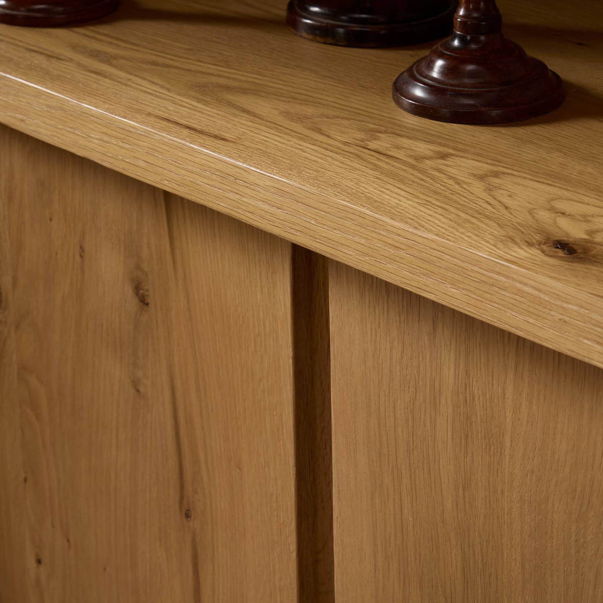 Novella Media Console